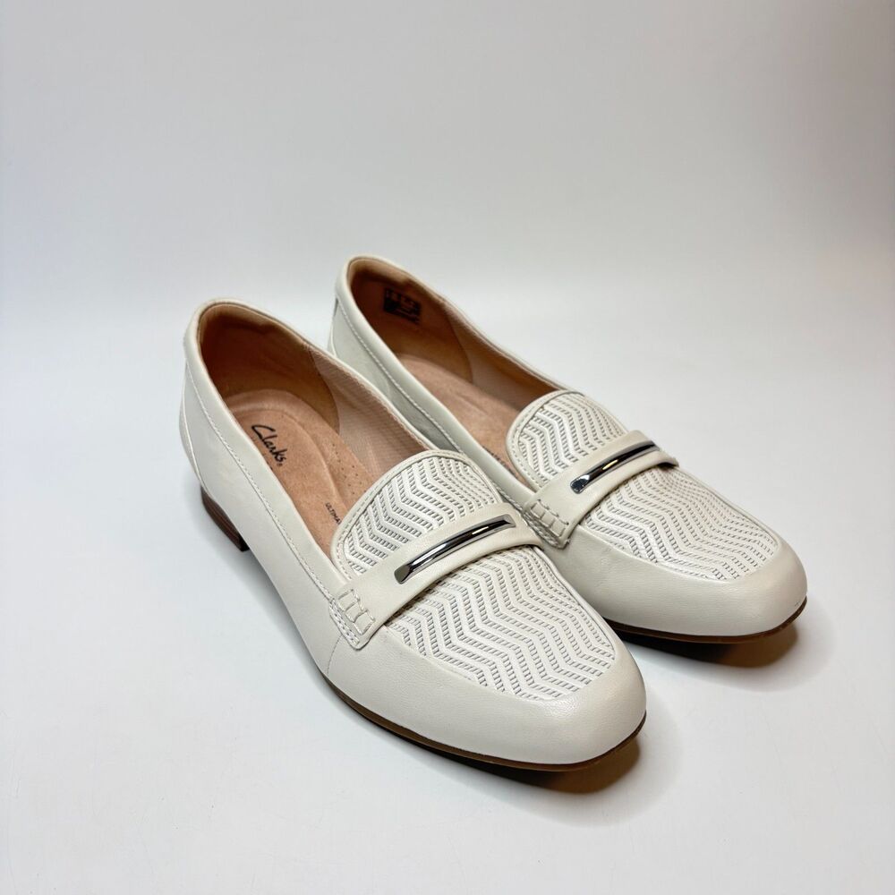 CLARKS Collection Off White Work Dress Juliet Aster Loafers Womens Size 10